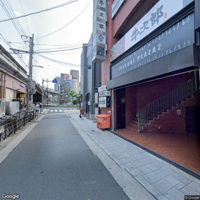 目印1：北東 に進んで なにわ筋 / 府道41号 に向かう