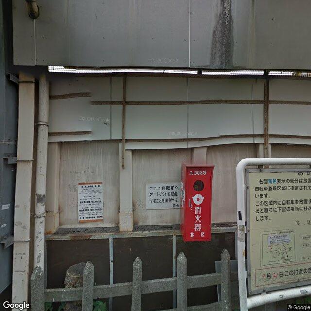 目印2：右折 して 都道455号 に入る 大吉飯店を通過する（24m 先、左手） 目的地は前方右側です