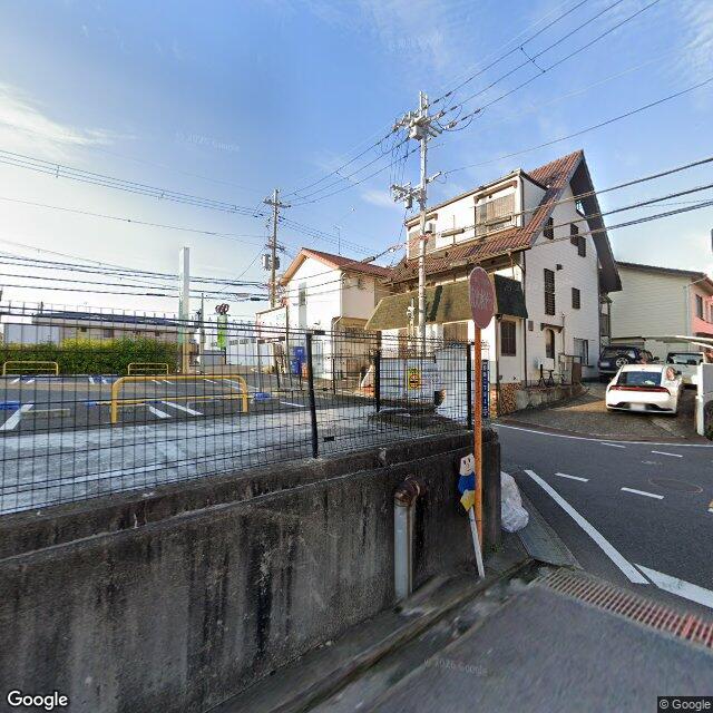 目印6：左折 して 国道1号 / 国道8号 に向かう