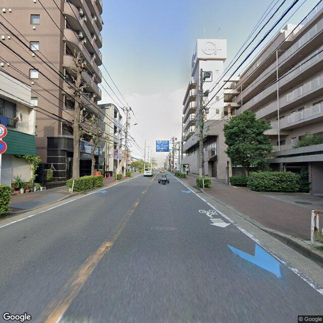 目印6：ラルブルアパン が見えたら正しい道。直進