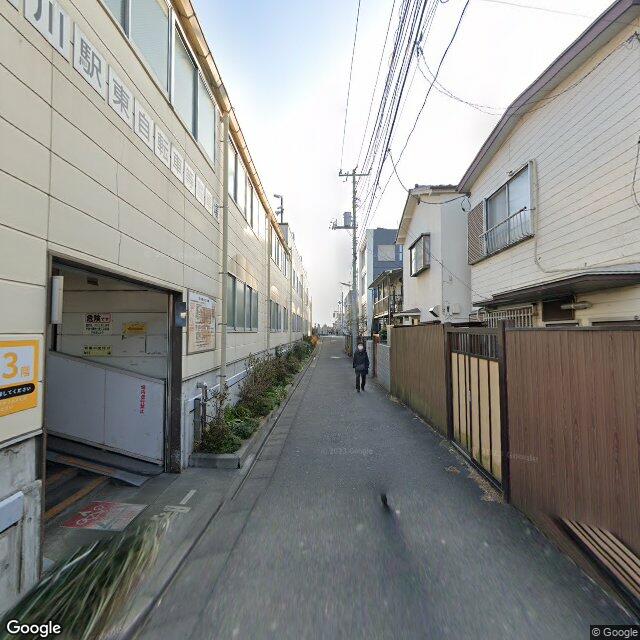 目印3：髙松薬局 仙川店 を目印に、そのまま直進