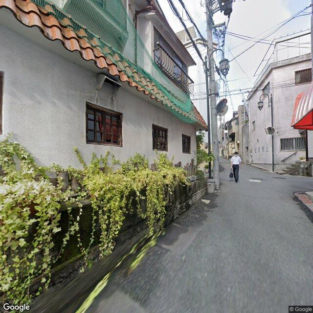 目印5：左折 する 目的地は前方右側です