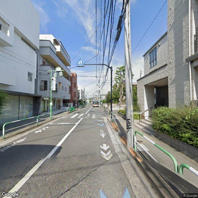 目印4：左折 して 等々力通り に入る