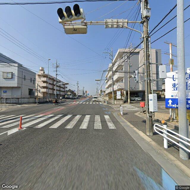 目印13：豊田東西線 / 国道153号 / 国道155号 を進む 目的地は前方右側です